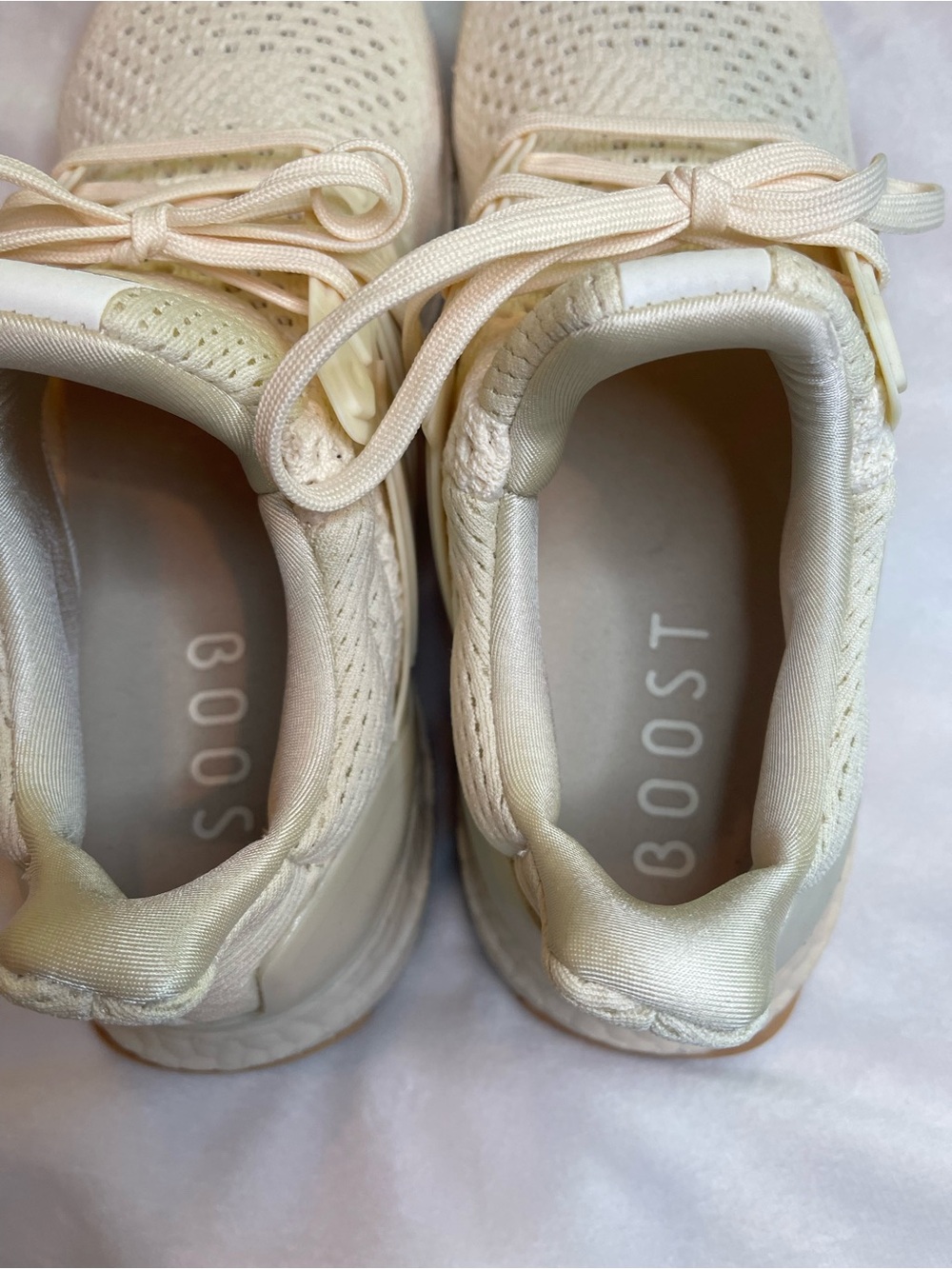 Adidas Ultraboost 1.0 Off White Cream Gum Sole Women’s Running Shoes Size 9.5 - Picture 4 of 9